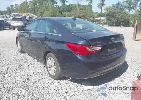 2013 Hyundai Sonata Gls z USA, uszkodzony, nr VIN 5NPEB4AC0DH520465